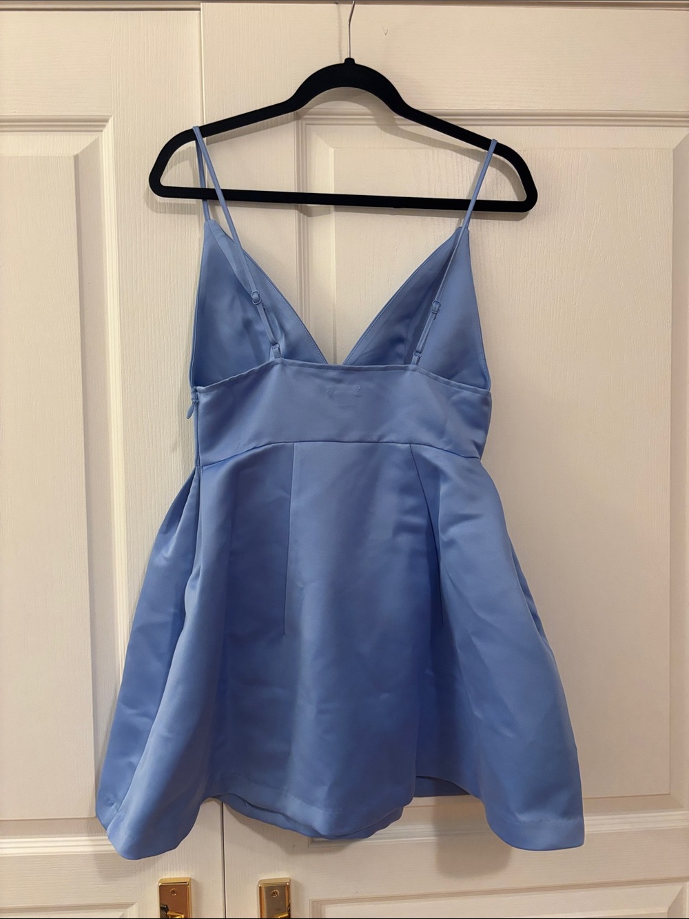 Urban Outfitters (Kimchi Blue) Blue V-Neck Fit-and-Flare Mini Dress - NWOT - Picture 4 of 4